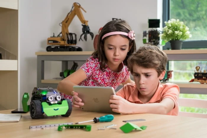 Robobloq Q-Scout - Robot edukacyjny
